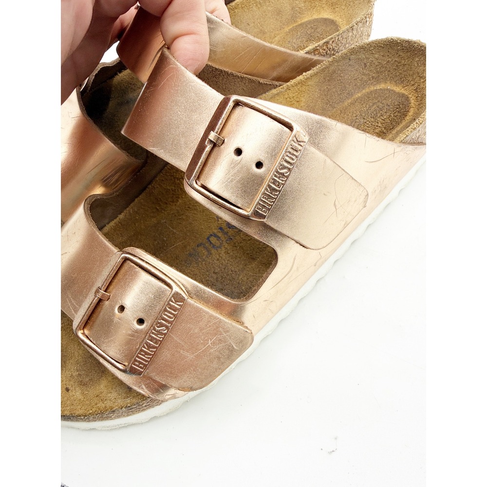 Birkenstock Arizona Metallic Rose Gold Two Strap Slide Sandals 39 L8 M6 - Picture 11 of 11
